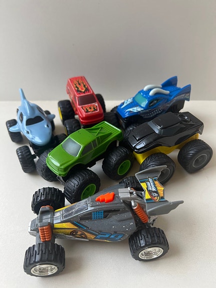 Product image 1 of 8