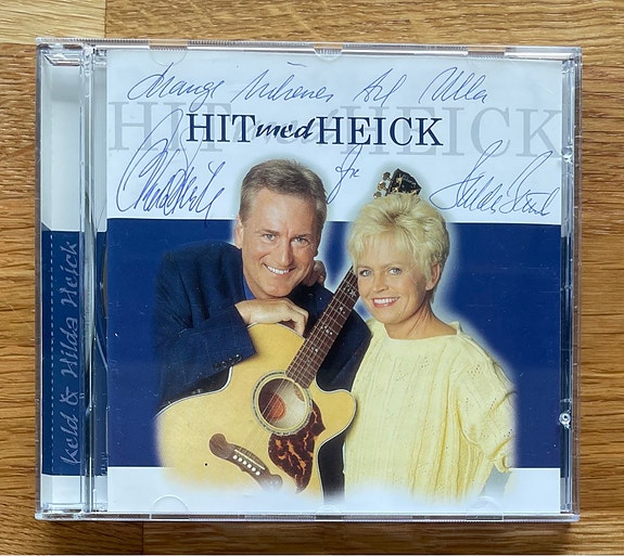 Product image 1 of 2