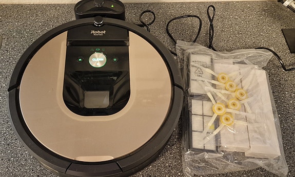 Product image 1 of 2