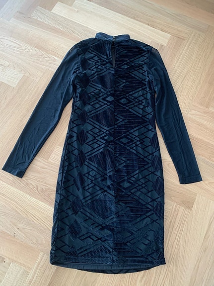 Product image 1 of 8