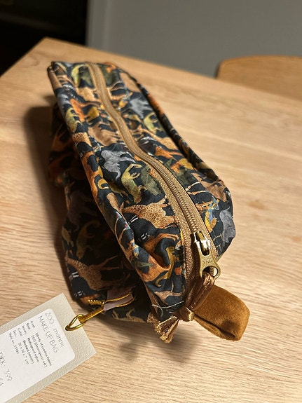 Product image 1 of 8