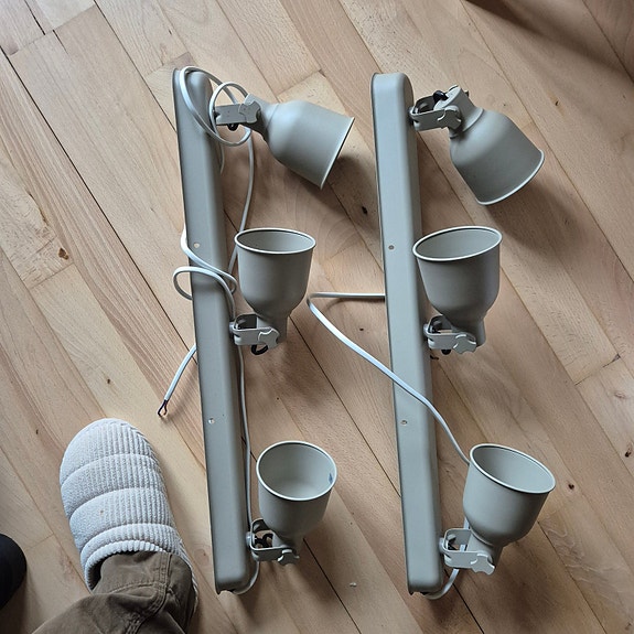 Product image 1 of 2