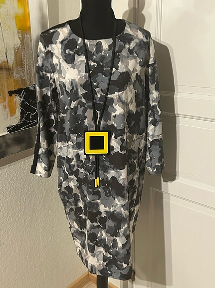 Product image 1 of 7