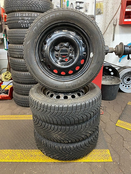 Product image 1 of 6