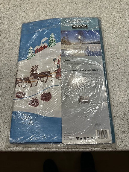 Product image 1 of 2