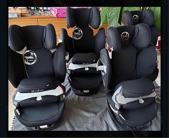 Product image 1 of 2