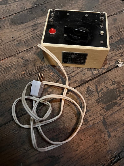 Product image 1 of 2