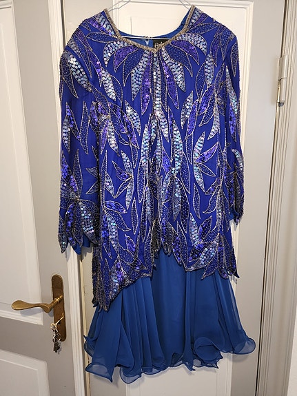 Product image 1 of 8