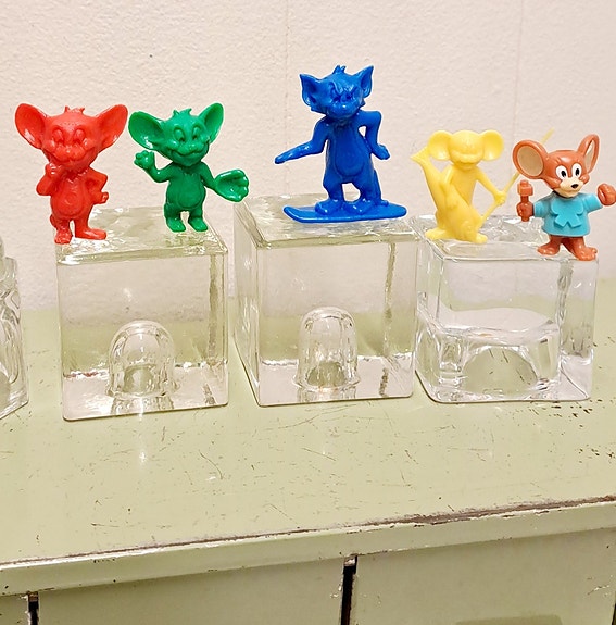 Product image 1 of 5