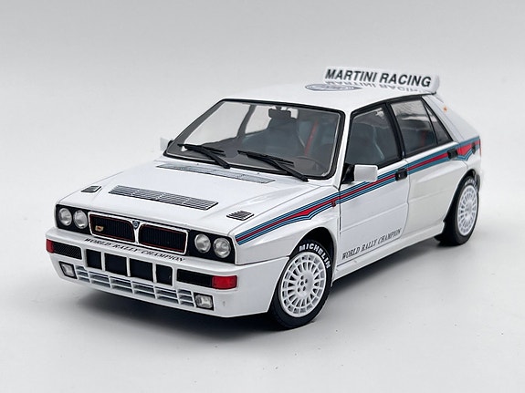 Product image 1 of 8