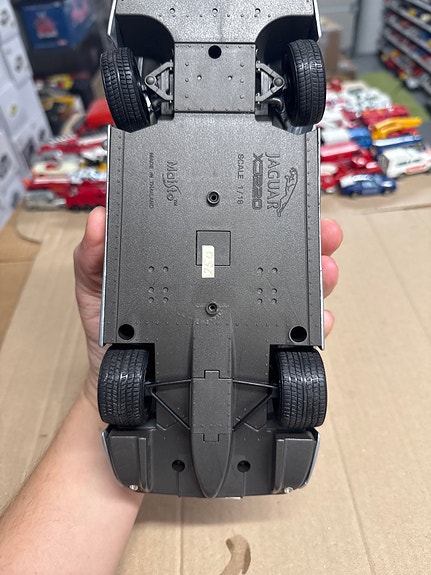 Product image 8 of 8