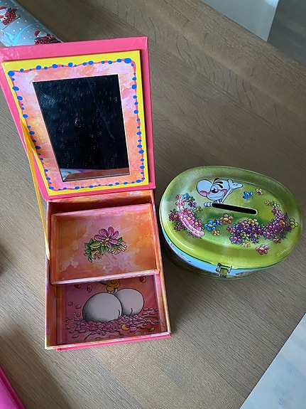 Product image 1 of 6