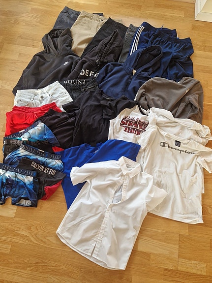 Product image 1 of 8