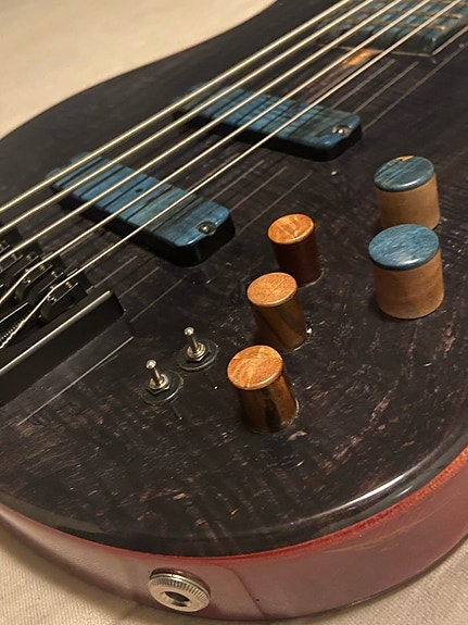 Product image 7 of 8