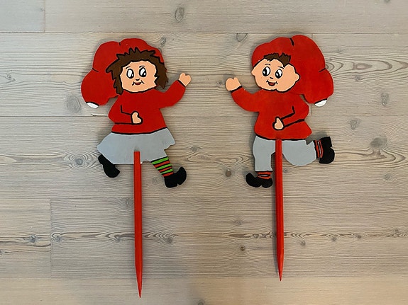 Product image 1 of 2