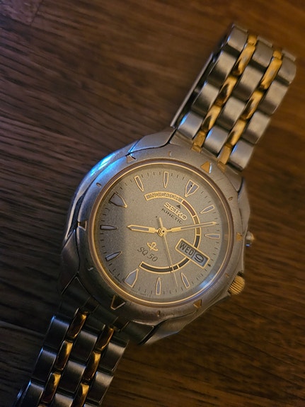 Product image 1 of 4