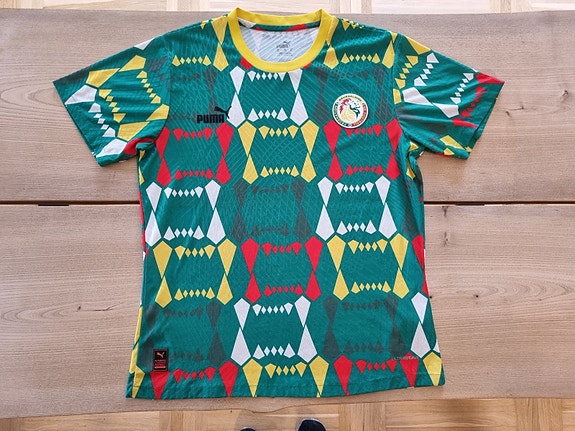 Product image 1 of 8