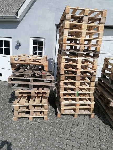 Product image 1 of 8