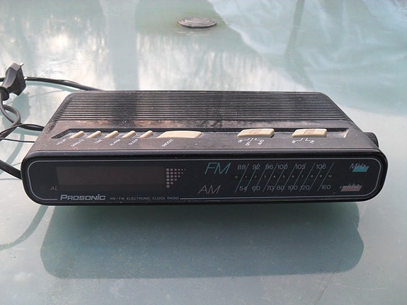 Product image 1 of 4