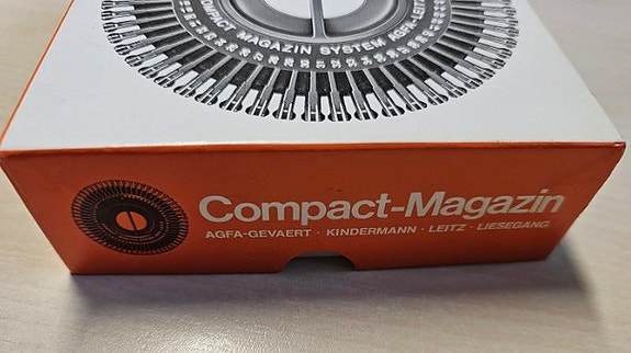 Product image 1 of 4