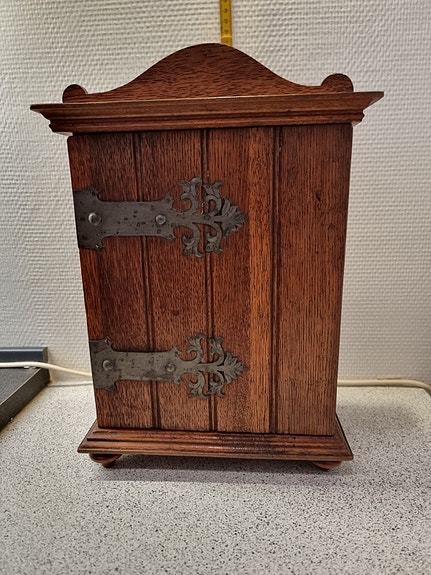 Product image 1 of 8