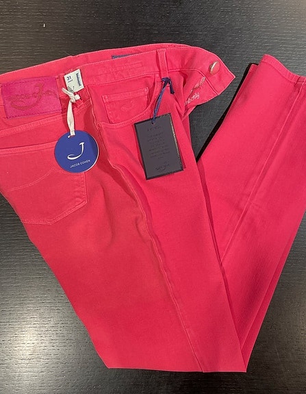 Product image 1 of 8