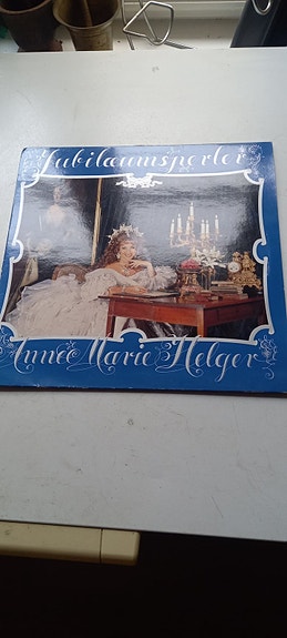 Product image 1 of 8