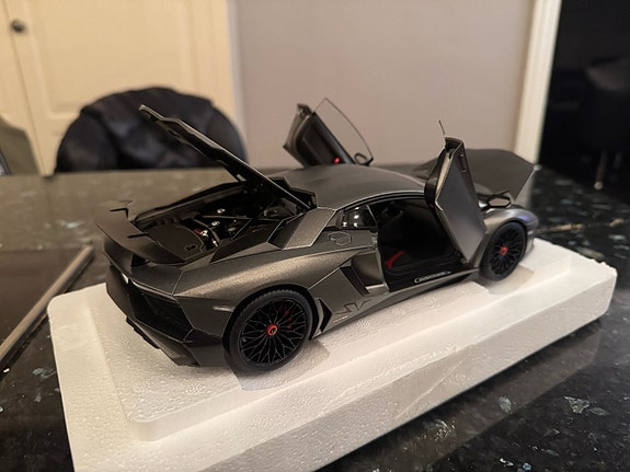 Product image 2 of 8