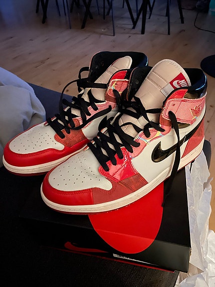 Product image 1 of 4