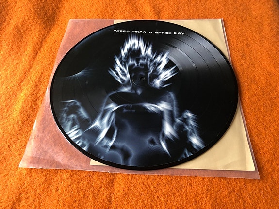 Product image 1 of 4