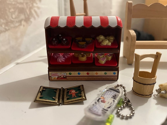 Product image 2 of 6