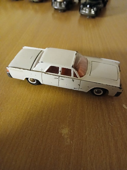 Product image 1 of 4