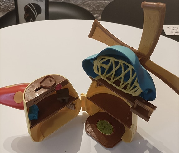 Product image 2 of 3