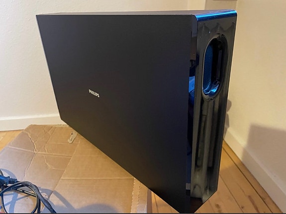 Product image 1 of 3