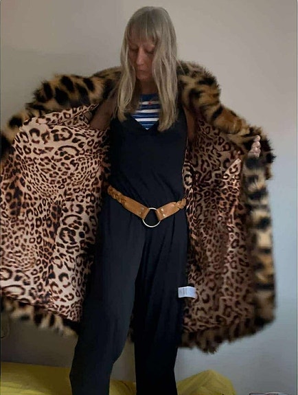 Product image 1 of 5