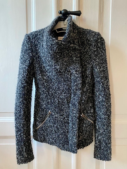 Product image 1 of 8