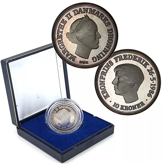 Product image 1 of 2