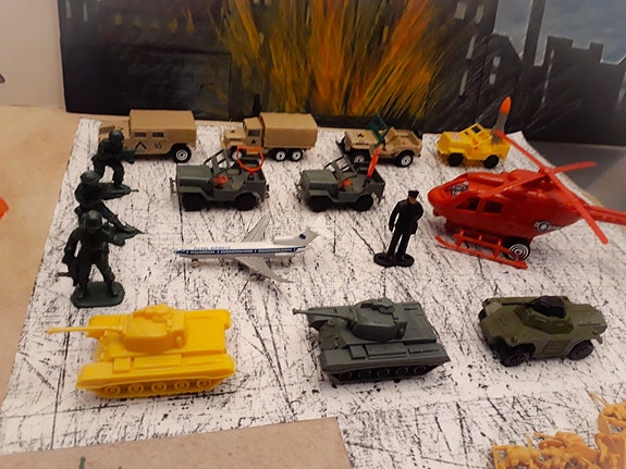 Product image 1 of 8