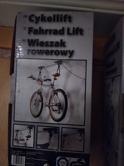 Product image 1 of 2