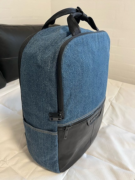 Product image 1 of 7