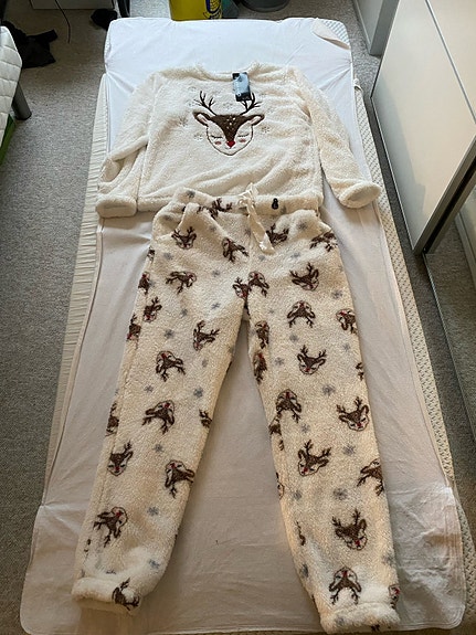 Product image 1 of 3