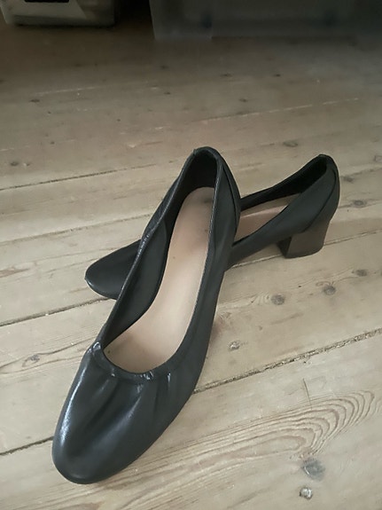 Product image 1 of 7