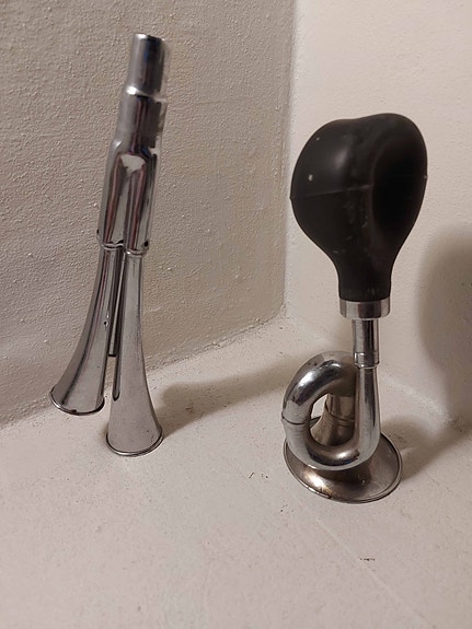 Product image 1 of 5