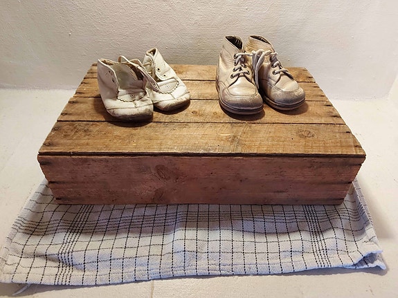 Product image 1 of 7