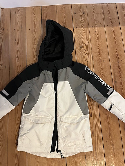 Product image 1 of 5