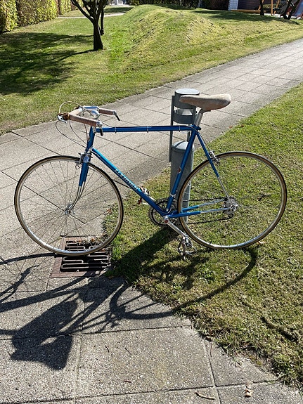 Product image 1 of 8