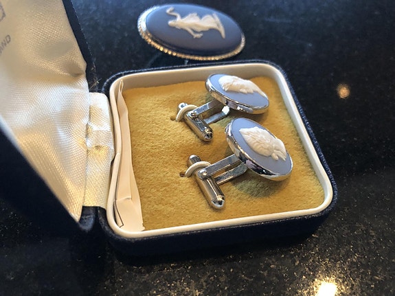 Product image 1 of 6