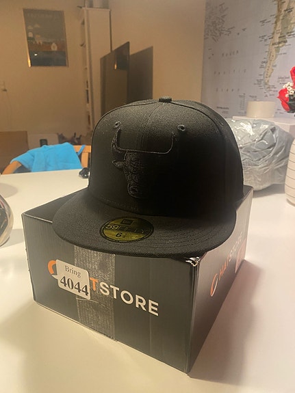 Product image 1 of 7