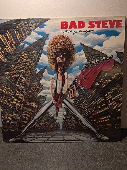 Product image 1 of 2