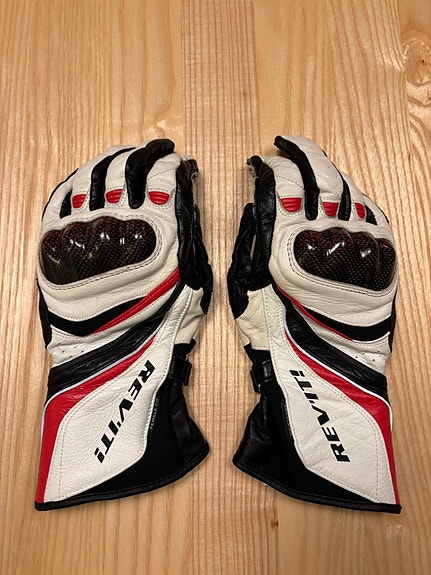 Product image 1 of 4